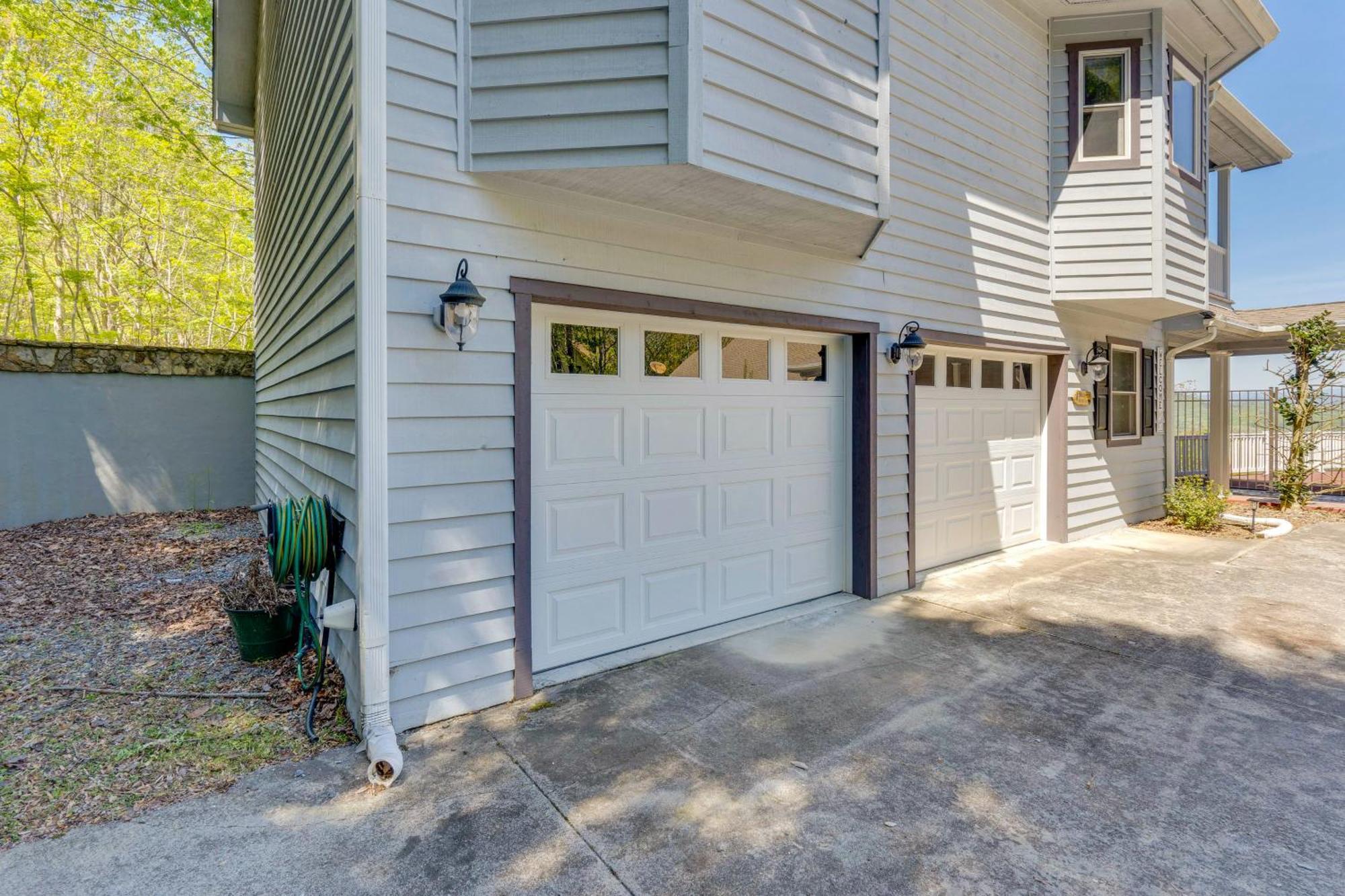 Lake-View Condo With Covered Deck In Hiawassee! Exterior photo